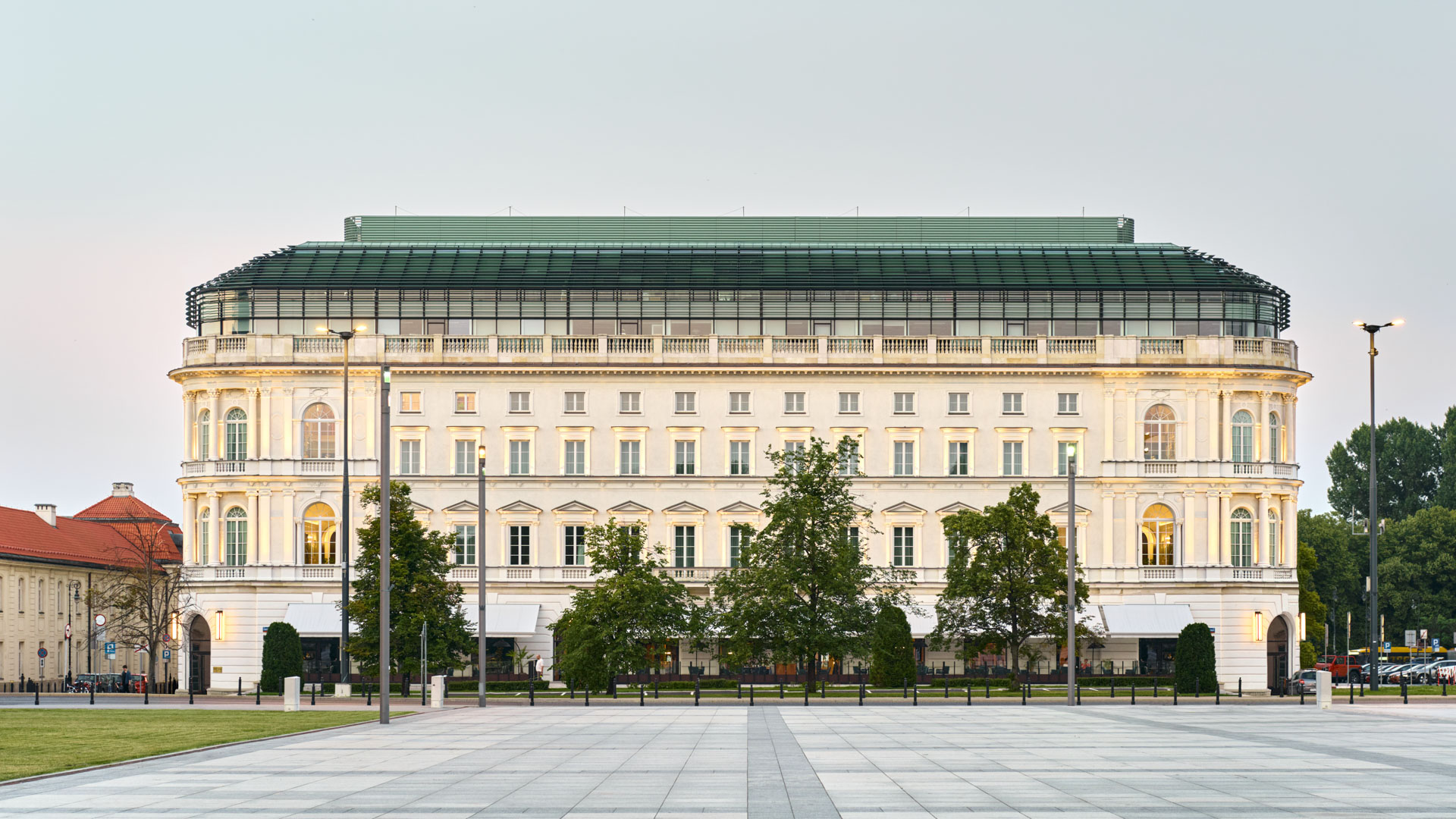 Europejski Hotel, view from Piłsudski Square
